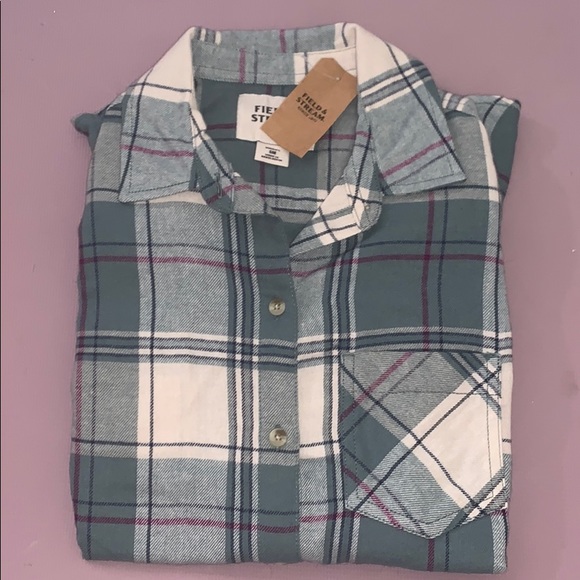 Field and stream classic lightweight flannel - Picture 2 of 3